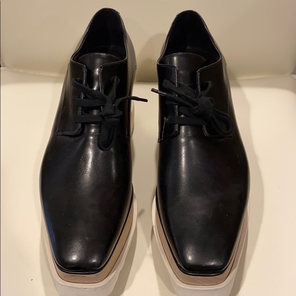 Stella McCartney Black Leather Platform Sneaker - Picture 3 of 7